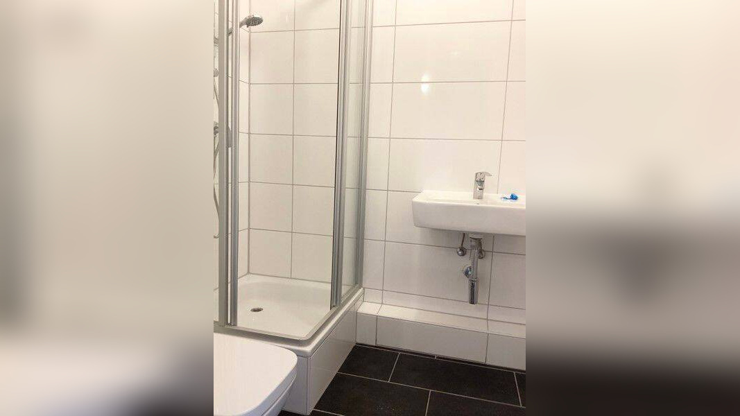Schicke 3-Zimmer-Wohnung mit Balkon – Hannover – Vorschaubild 5