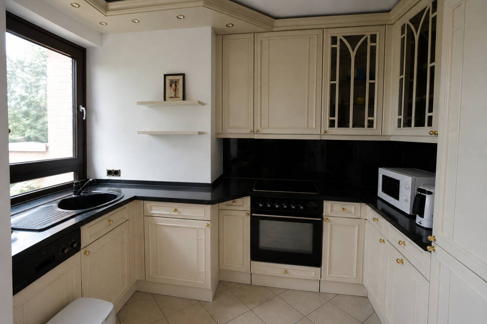 Familienfreundliches 4-Zimmer-Penthouse mit Tiefgaragenstellplatz – 22455 Hamburg – Vorschaubild 4