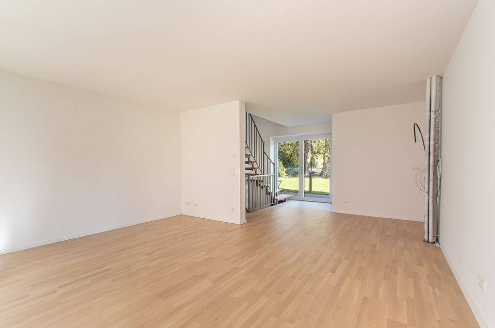 A + Reihenmittelhaus incl. EBK incl. Stellplatz – 22607 Hamburg – Vorschaubild 3