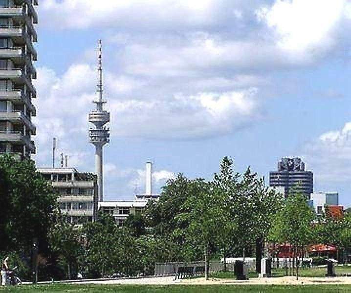 WIR  SUCHEN  FÜR   SIE MIT   ERFOLG  ! –  1- Zimmerwohnung  bis  5- Zimmerwohnung – Laden – Geben Sie uns SUCHAUFTRAG ! – München – Vorschaubild 3