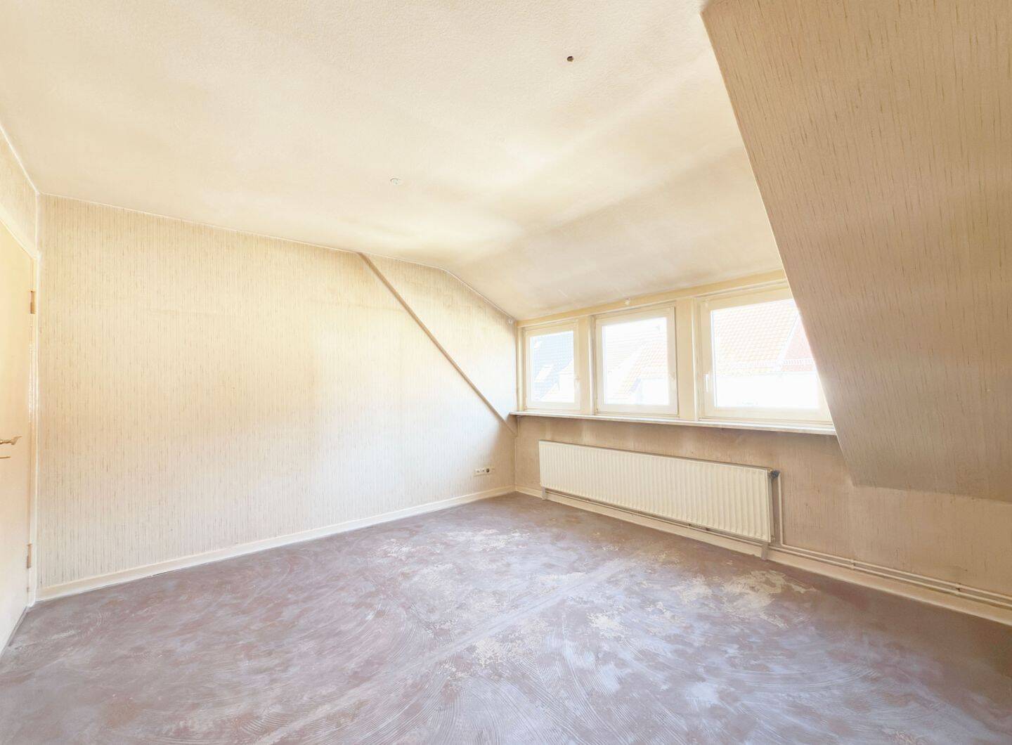 Geräumige Vier-Zimmer-Wohnung – 28197 Bremen – Vorschaubild 3
