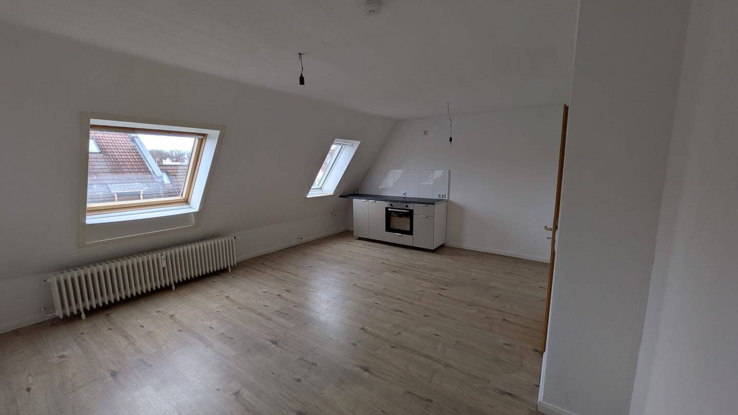 2 gepflegte und moderne 1 Zimmer Dachgeschosswohnungen – 28237 Bremen – Vorschaubild 3