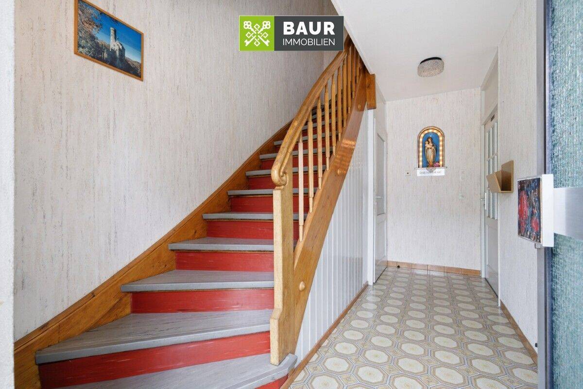 360° | Charmante Doppelhaushälfte mit großzügigem Grundstück und Entwicklungspotential in Pfuhl – 89233 Neu-Ulm – Vorschaubild 3