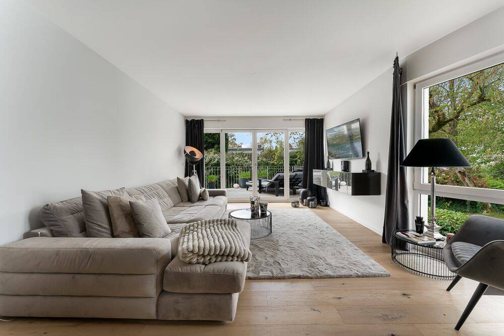 Exklusives Penthouse mit großzügigen Sonnenterrassen in begehrter Stadtwaldlage! – 50858 Köln – Vorschaubild 3