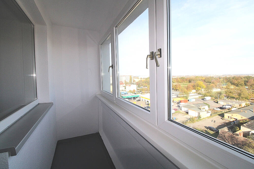 Willkommen! Wohnung mit tollen Ausblick. / Welcome! Apartment with a great view. – Magdeburg – Vorschaubild 3