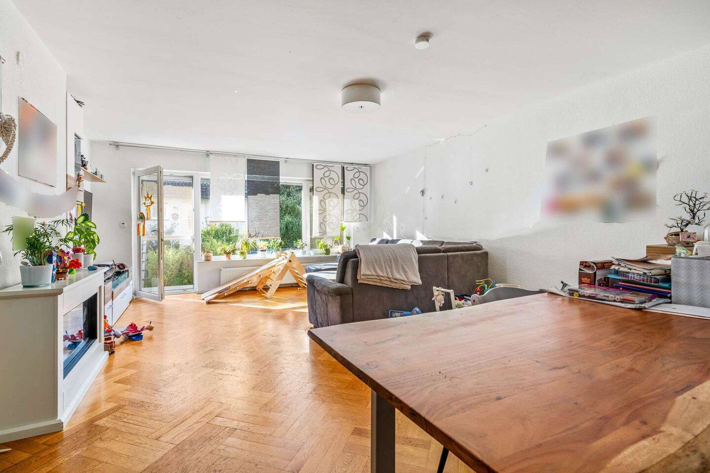 Familiengerechtes und lichtdurchflutetes Einfamilienhaus mit Doppelgarage und Garten in bester Lage – 12355 Berlin – Vorschaubild 3