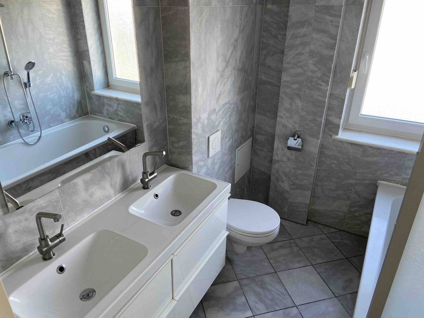 Bezugsfreie 3-Zi-OG Wohnung mit Einbauküche direkt am Nordbahnhof – 85049 Ingolstadt – Vorschaubild 4
