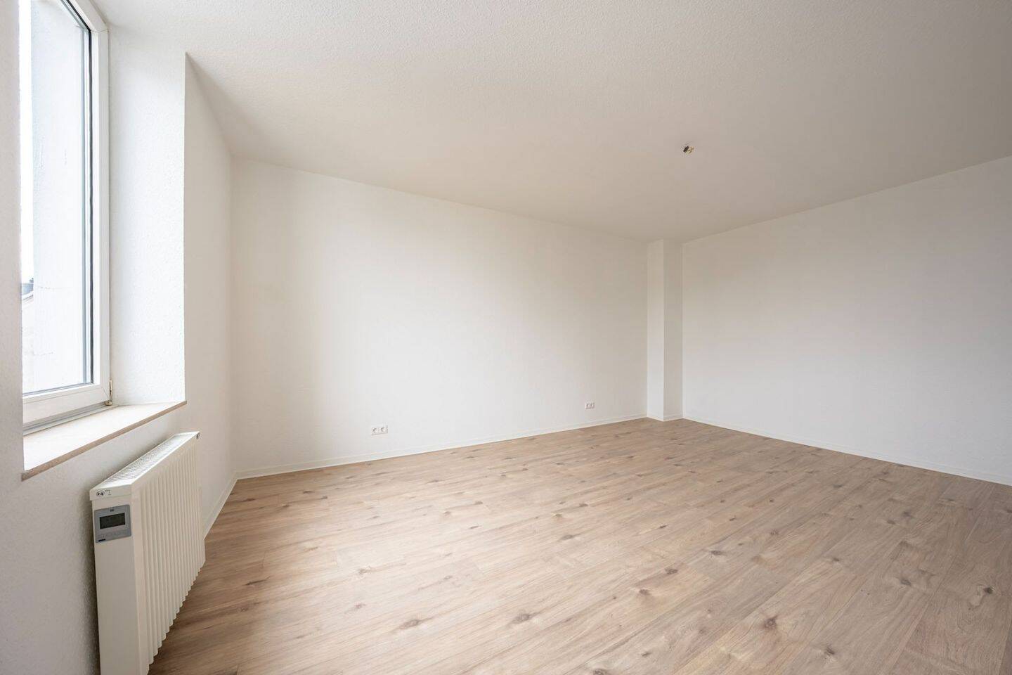 Modernisierte 4-Zimmer-Wohnung mit exklusivem Garten und Ausbaupotenzial – 44388 Dortmund – Vorschaubild 4