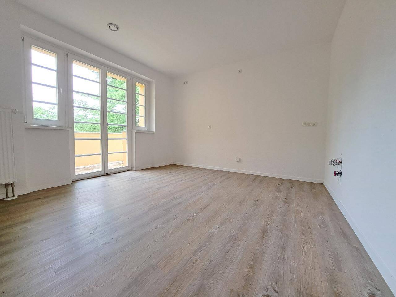 Attraktive Wohnung in ruhiger Lage mit guter Anbindung – Magdeburg – Vorschaubild 3