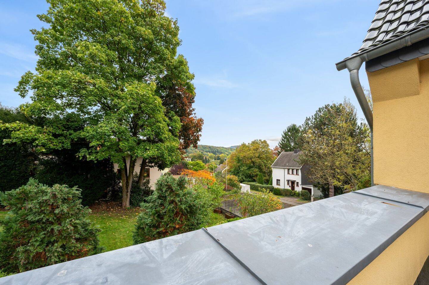 Bonn Oberkassel saniertes, erweitertes Familienhaus in begehrter Lage mit tollem Garten – 53227 Bonn – Vorschaubild 6