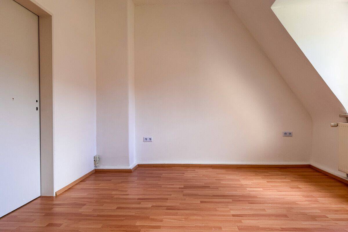 Charmante 2-Zi.-Wohnung mit großer Dachterrasse in ruhiger Lage in Walle – 28217 Bremen – Vorschaubild 3