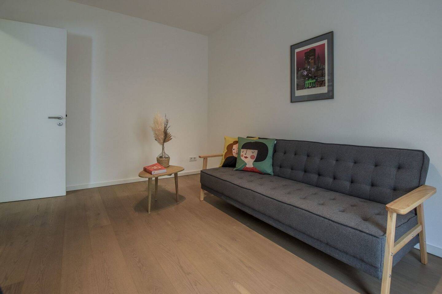 TOP Lage! Möblierte Maisonette Wohnung am Friesenplatz – 50672 Köln – Vorschaubild 3