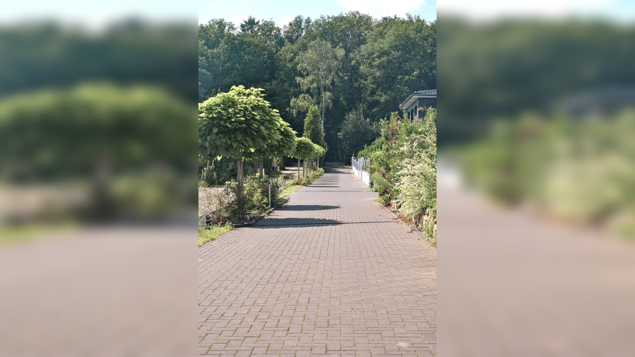 Elegante Stadtvilla mit eigener Pferdekoppel – 22397 Hamburg – Vorschaubild 3