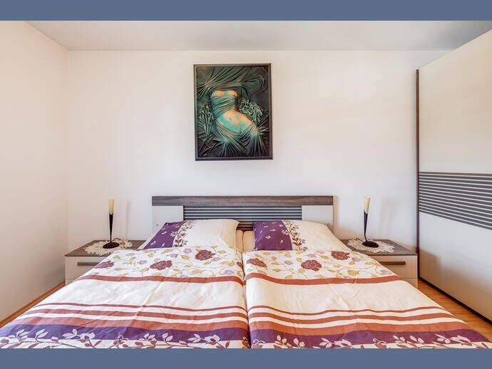 Möbliert: Gemütlich und modern möblierte 3-Zimmer Wohnung – München – Vorschaubild 3