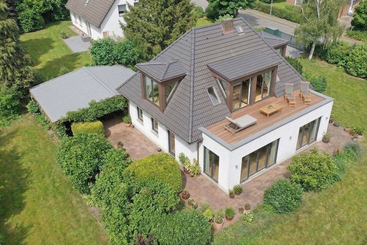 Attraktives Sanierungskonzept: Einfamilienhaus in besonderer Lage Volksdorf mit großem Grundstück – 22359 Hamburg – Vorschaubild 3