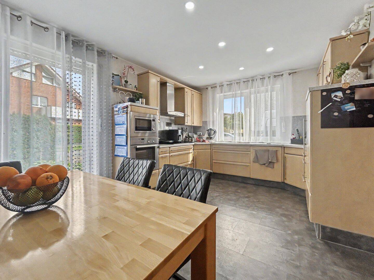 Attraktive Doppelhaushälfte mit Kamin, Dachterrasse und Garage in begehrter Lage von Paderborn – 33100 Paderborn – Vorschaubild 3