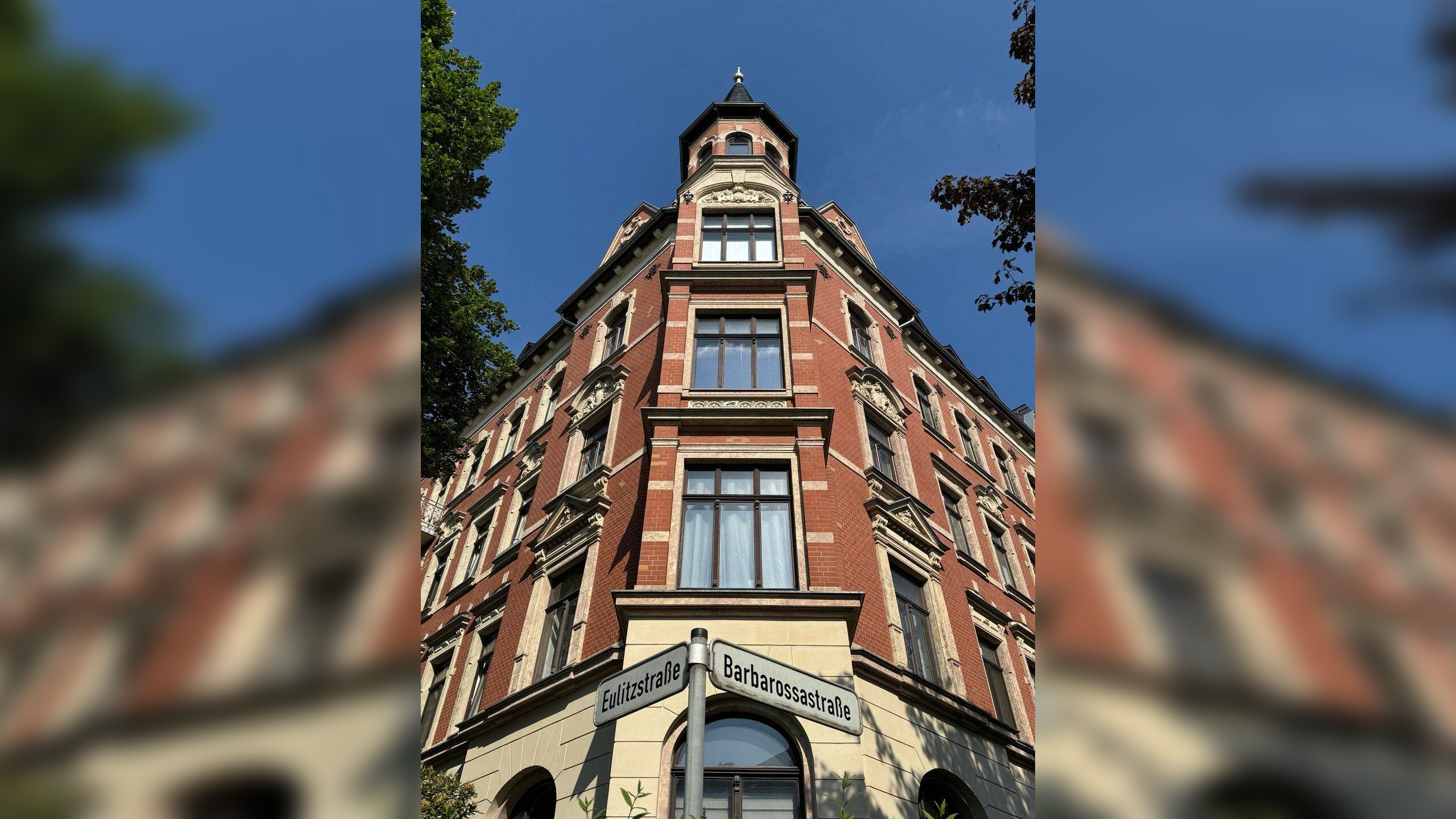 2. OG mit Lift – Balkon an der Küche – nur Wohnzi. straßenseitig! – Chemnitz – Vorschaubild 3