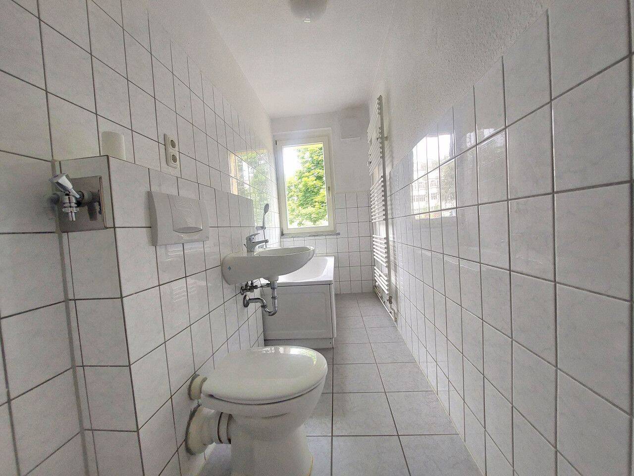 3-Raum-Wohnung in Citynähe – 8527 Plauen – Vorschaubild 3