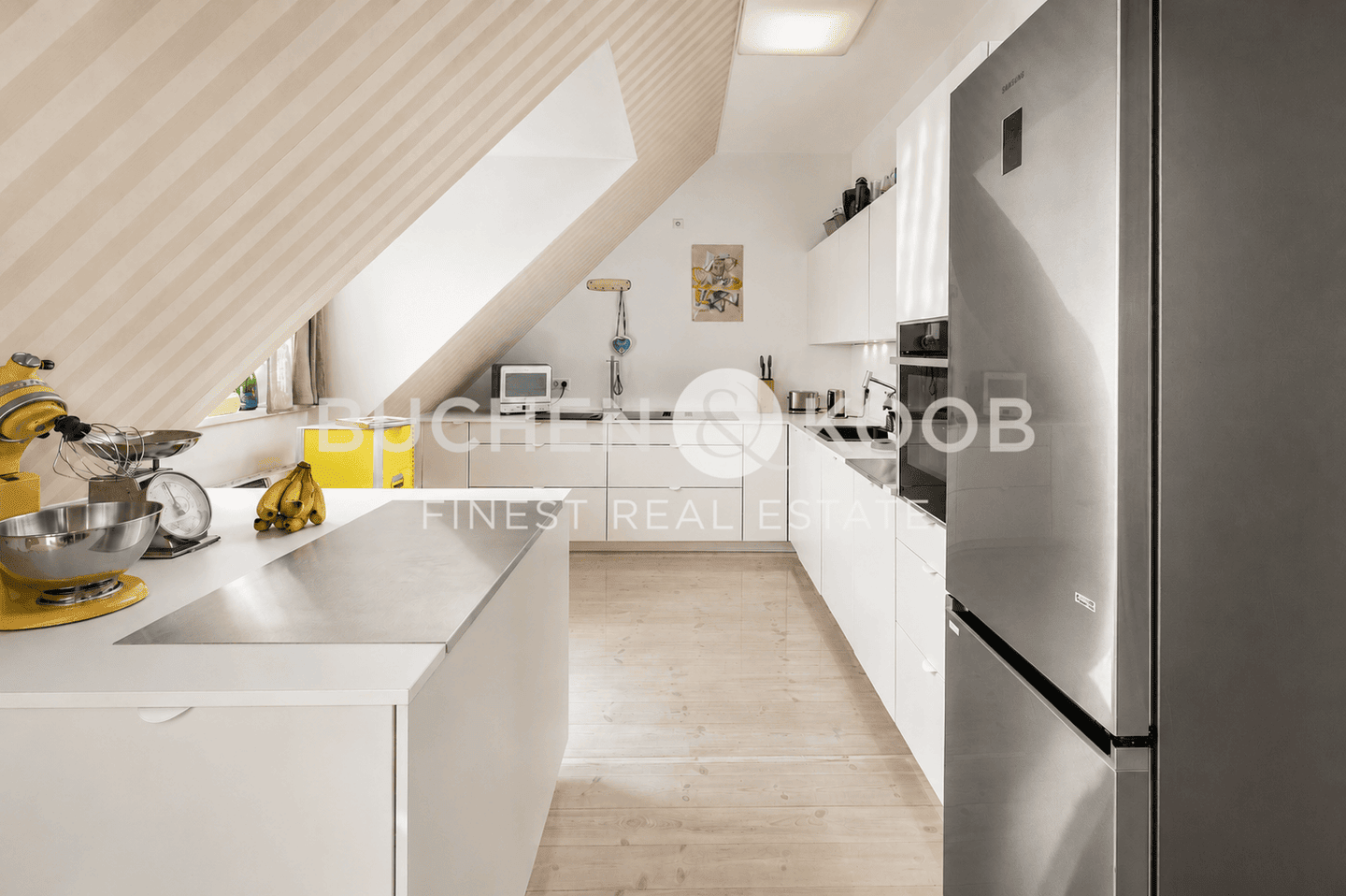 Lichtdurchflutete Dachgeschosswohnung in zentraler Lage von HH-Groß Borstel – 22453 Hamburg – Vorschaubild 3
