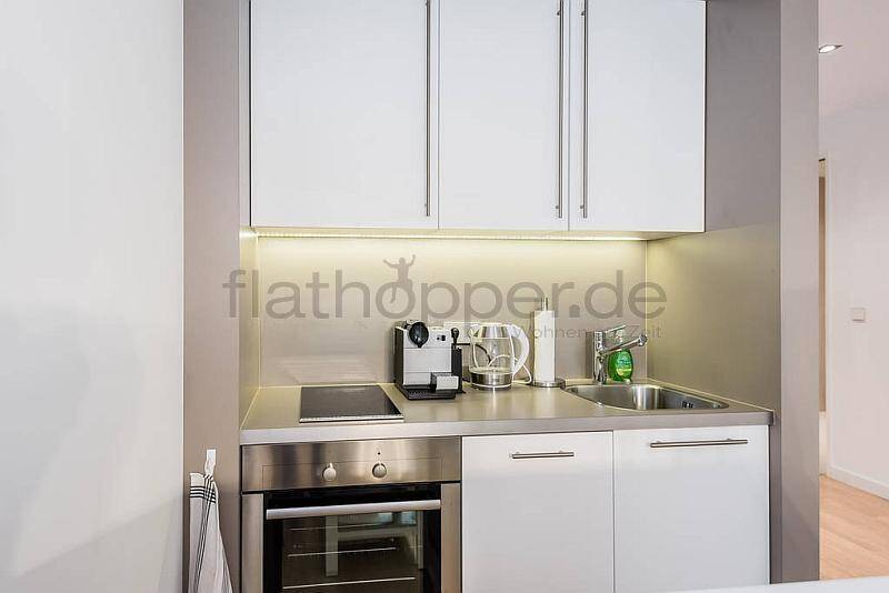 Moderne, offen gestaltete 2-Zimmer-Wohnung mit Terrasse – München-Bogenhausen – München – Vorschaubild 4