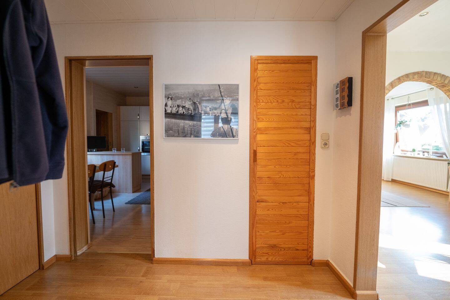 Doppelhaushälfte mit separatem Wohnhaus, Garage, Garten und vielen Extras – 28259 Bremen – Vorschaubild 3