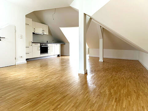 helle + loftartige 4 Zi. DG- Wohnung in Othmarschen – 22607 Hamburg – Vorschaubild 3