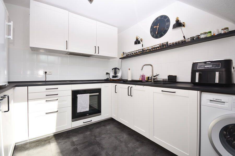 Wohnen mit Stil: Moderne Maisonettewohnung in Braunschweig-Rüningen! – 38122 Braunschweig – Vorschaubild 3