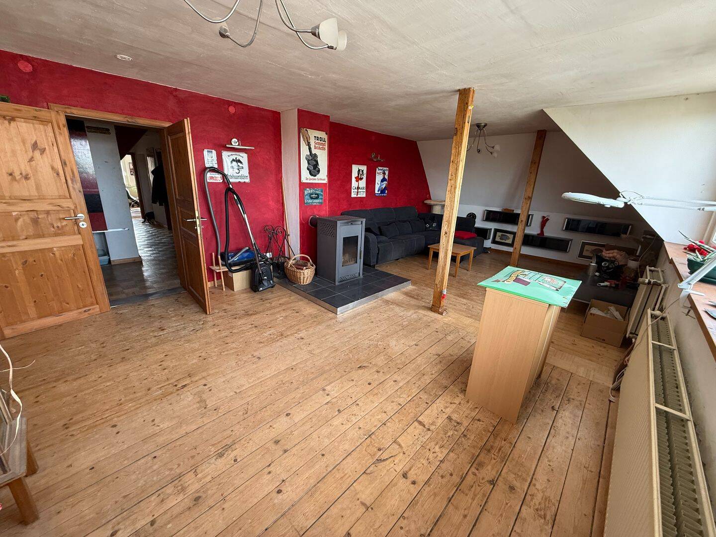 Attraktive Dachgeschosswohnung mit Entwicklungspotenzial im Westlichen Ringgebiet – 38122 Braunschweig – Vorschaubild 4