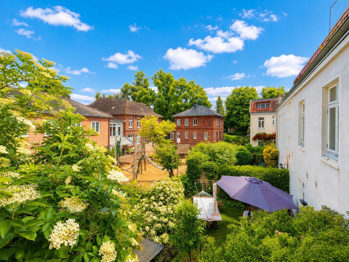 Historischer Charme trifft Elbnähe – 3-Zimmer-Wohnung mit eigenem Garten in Nienstedten – 22609 Hamburg – Vorschaubild 3