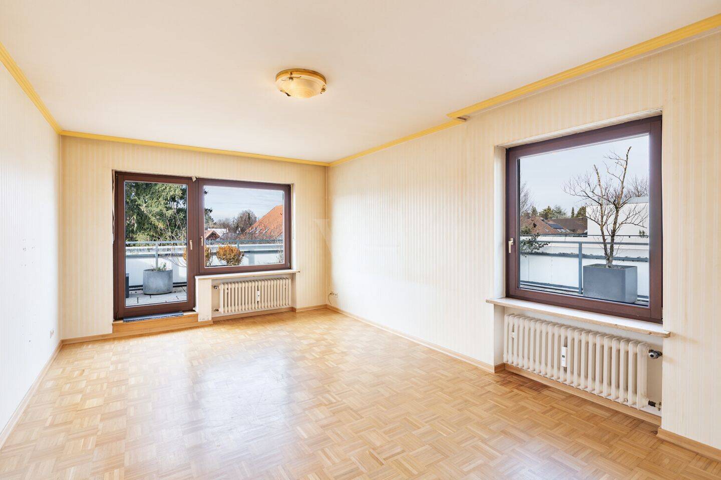 Obermenzing: Dachterrassenwohnung mit Penthouse-Charakter und Entwicklungsspielraum – 81247 München – Vorschaubild 3