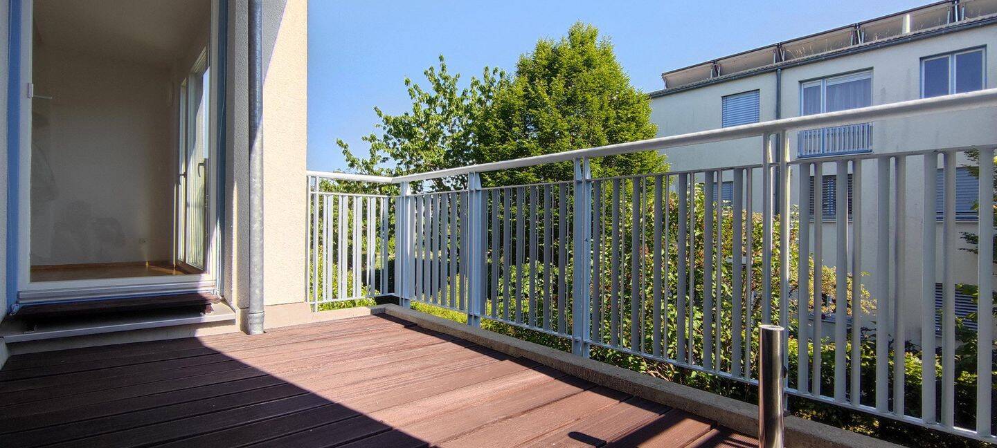 Riemer See Park – 3-Zi. 79 m², Loggia + TG/Wallbox, Vollbad + Minibad – frisch renoviert, 1. OG, A+ – 81829 München – Vorschaubild 3
