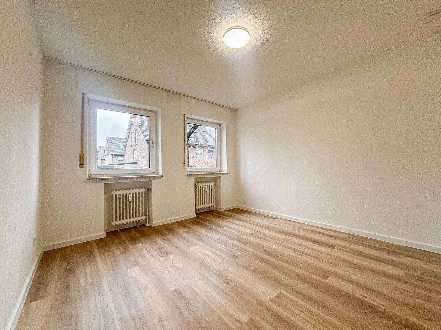 Erstbezug nach Renovierung – 47239 Duisburg – Vorschaubild 3