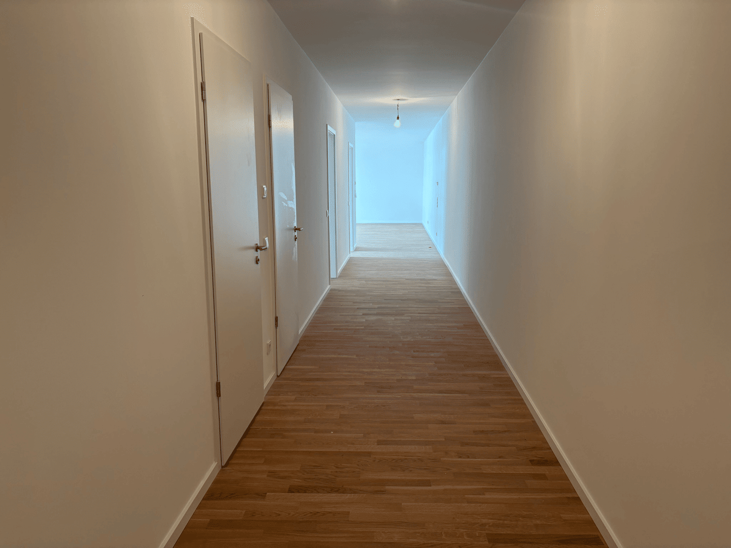 Familienfreundliche 4-Zimmer-Wohnung mit Balkon – Erbbaurecht – 50968 Köln – Vorschaubild 3
