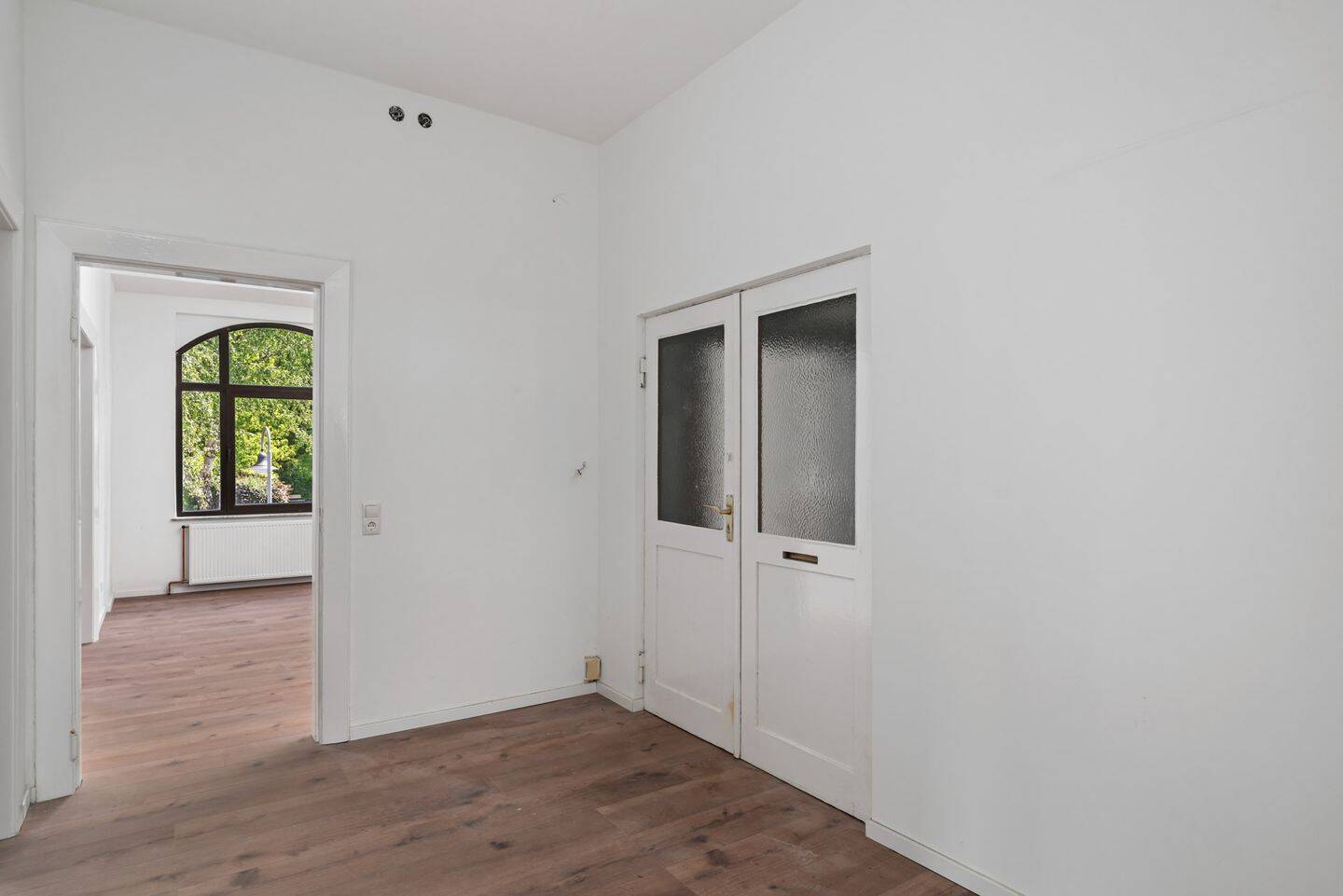 Bremen – Schwachhausen | Erklassige Hochparterre-Wohnung in A-Lage mit Garten – 28209 Bremen – Vorschaubild 3