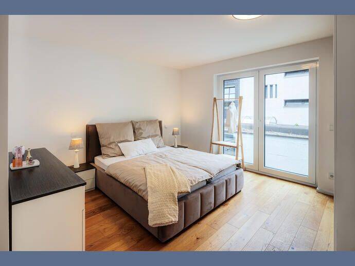 Möbliert: Hochwertige 3-Zimmer Wohnung im Design-Neubau in Solln – München – Vorschaubild 3