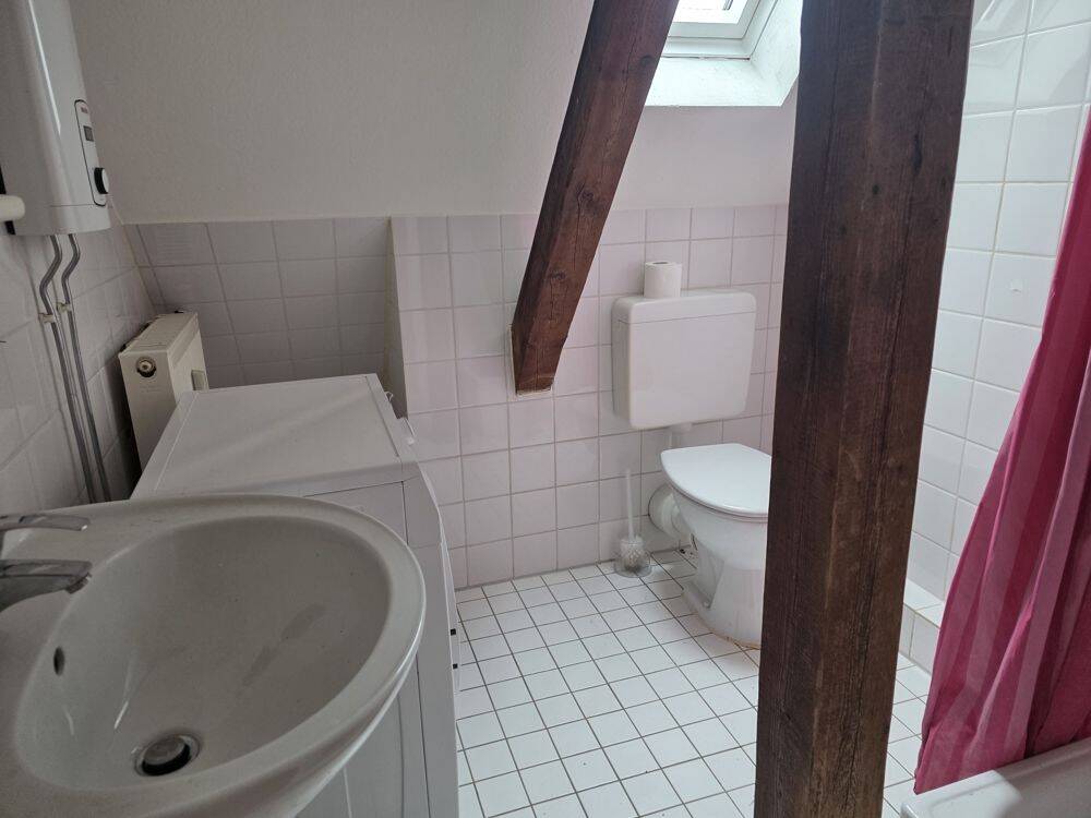 Kleine gepflegte 1 Zimmer Wohnung mit integrierter Küche – 34132 Kassel – Vorschaubild 3