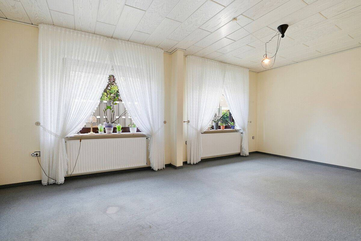 Wohnen auf einer Ebene – großzügiger Flachdachbungalow in Oldenburg – 26133 Oldenburg (Oldb) – Vorschaubild 4