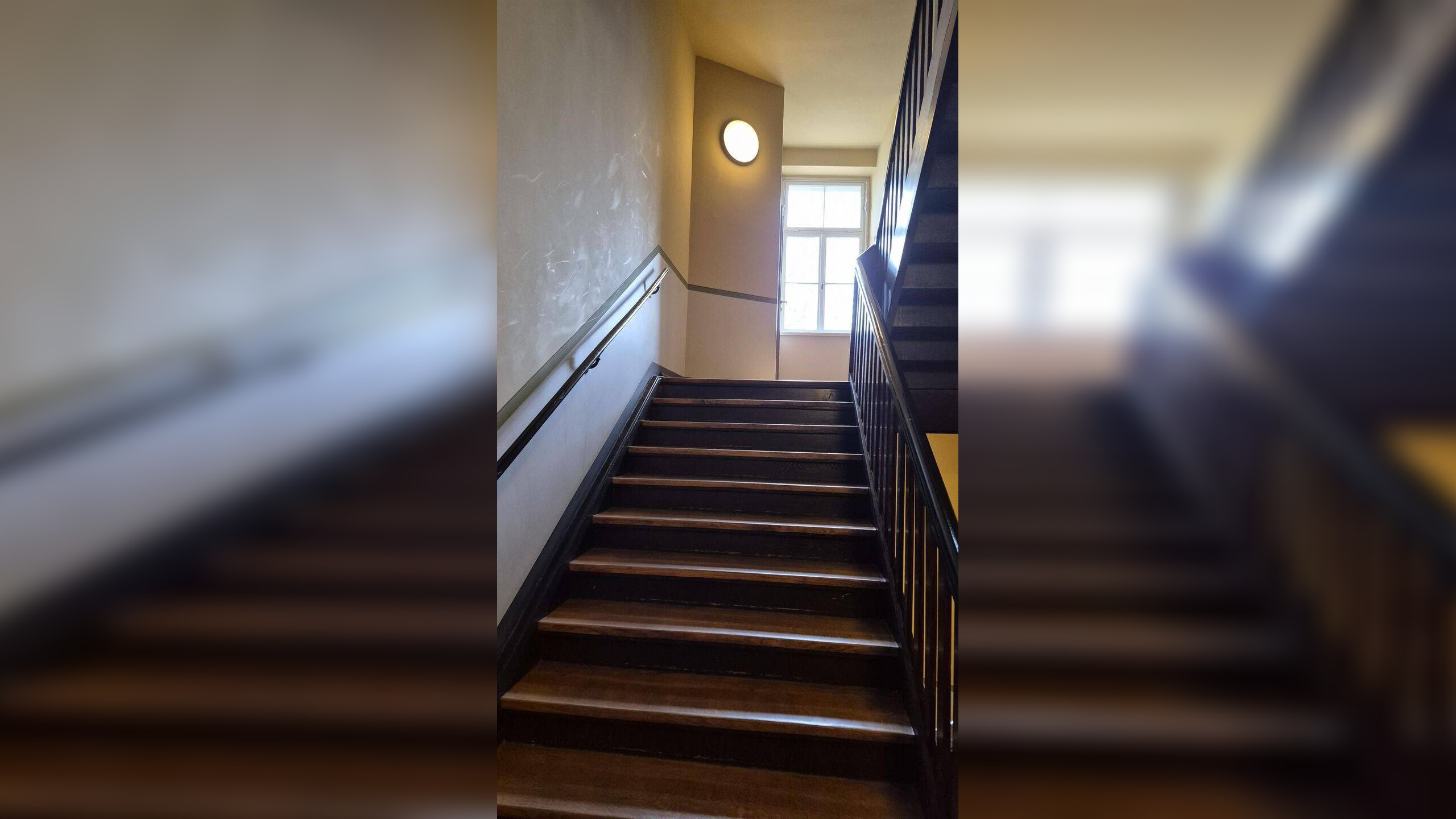 Stilvolle 3-Zimmer-Altbauwohnung mit Balkon in Toplage von Leipzig – Leipzig – Vorschaubild 3
