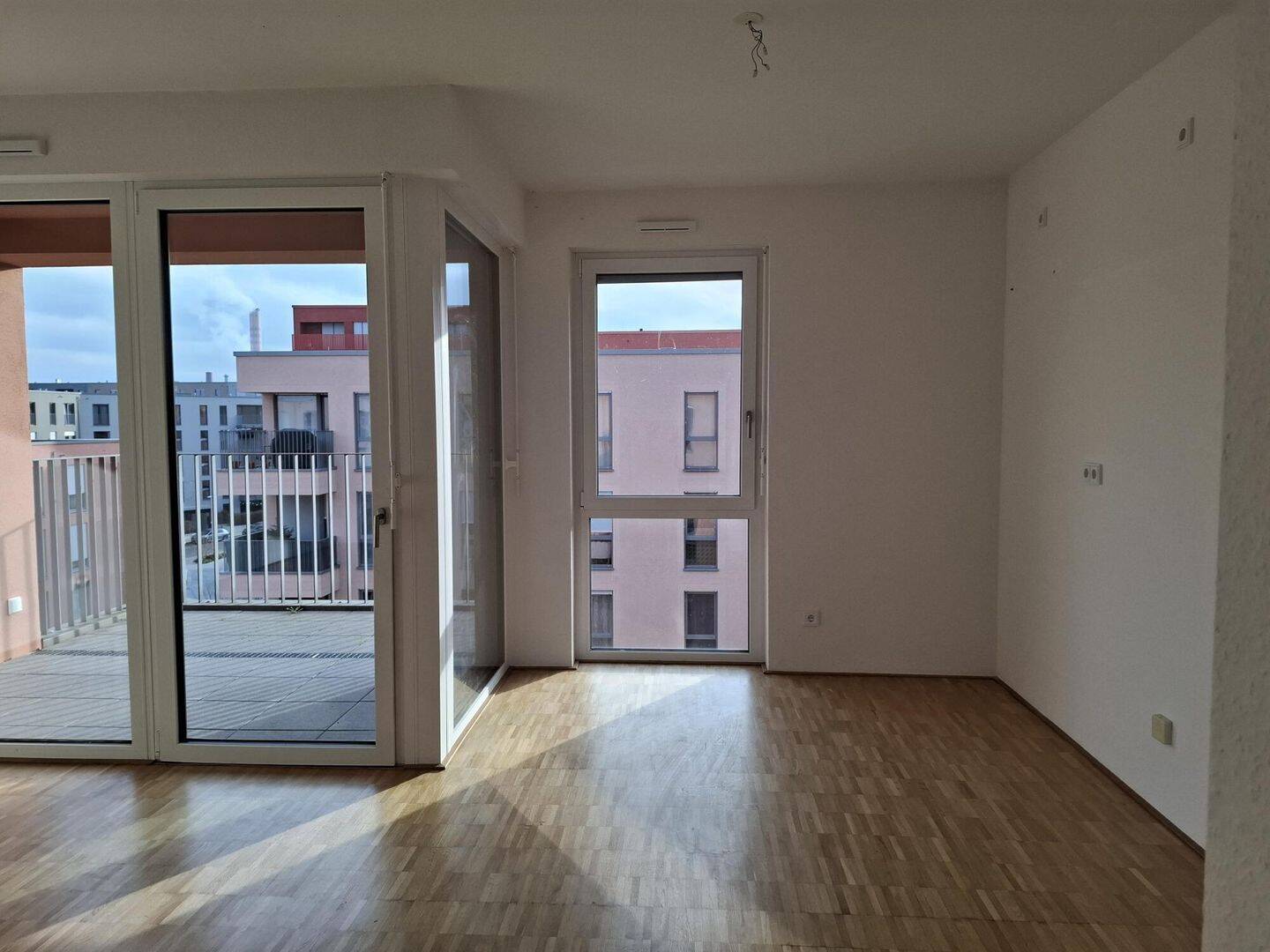 Moderne Wohnung zur Miete mit Terrasse in Bonn Endenich – Wentzel Dr. – 53121 Bonn – Vorschaubild 3