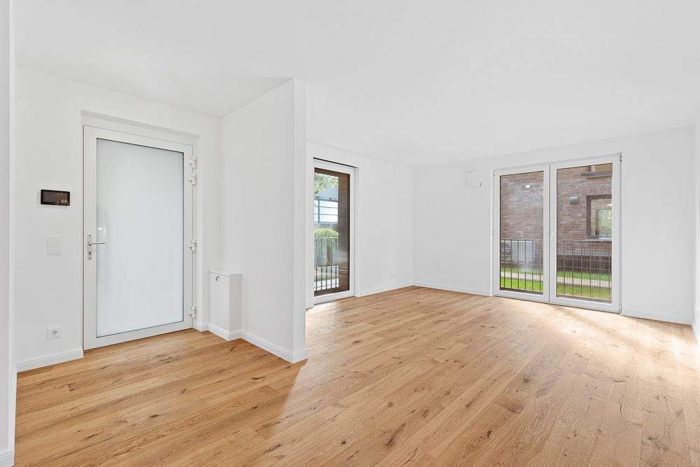 Fertiggestellter KFW 55 Neubau mit Townhouse Feeling – 3 Zimmer zum Erstbezug mit moderner Ausstattung, Energieklasse A+ und kleinem Grundstück – 22043 Hamburg – Vorschaubild 3