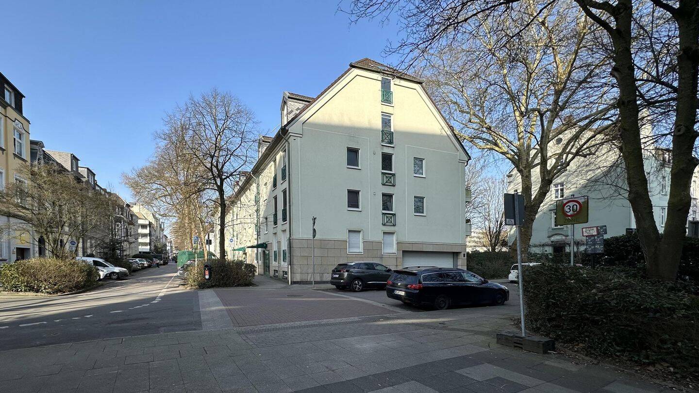 Warum nicht jeden Tag wie im Urlaub leben? Maisonette in Steele auf 138 m² – 45276 Essen – Vorschaubild 3