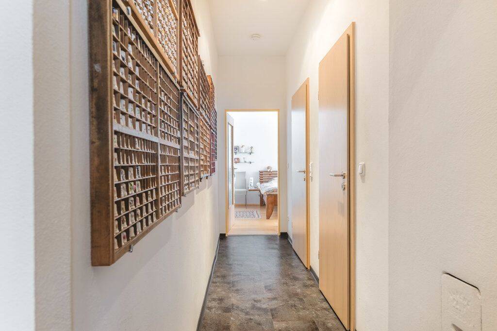 – Villa Victoria – Teilweise bezugsfreies Mehrfamilienhaus mit großzügiger Lagerfläche in bester Südviertellage – 52064 Aachen – Vorschaubild 3