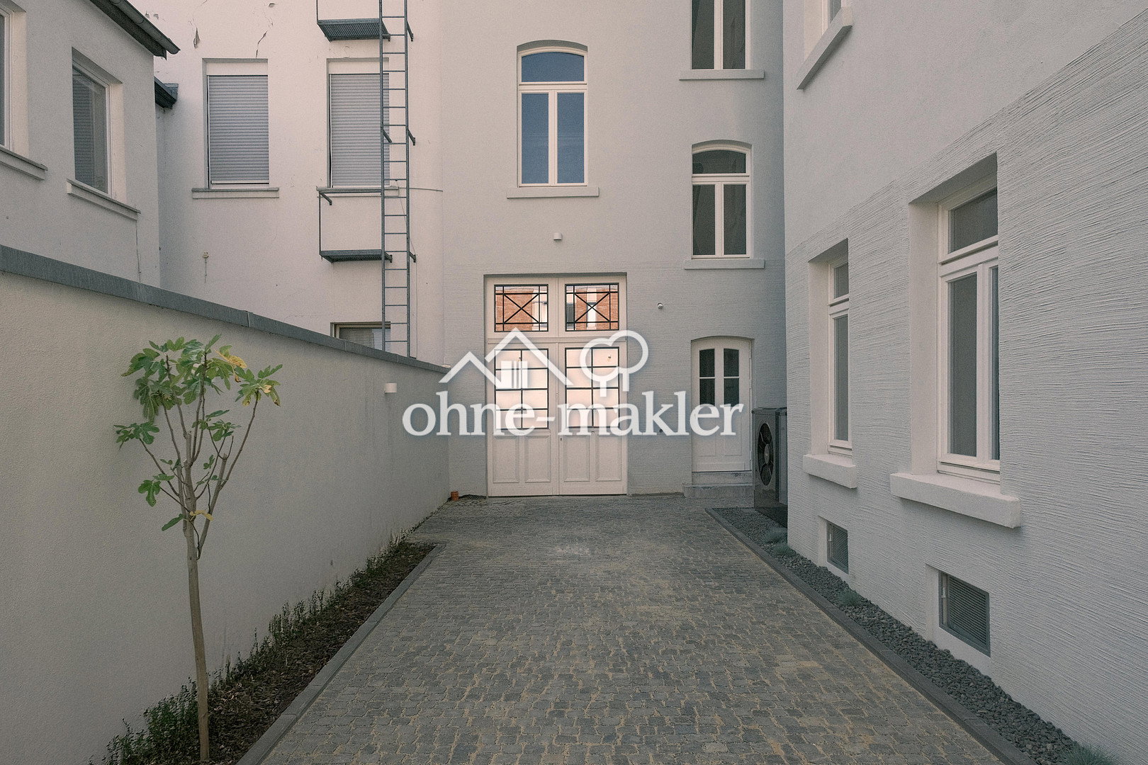 Großzügige 5-Zimmer-Wohnung – eigenständiger Innenhof Dachterrasse – Viktoriastraße 35, 52066 Aachen – Vorschaubild 6