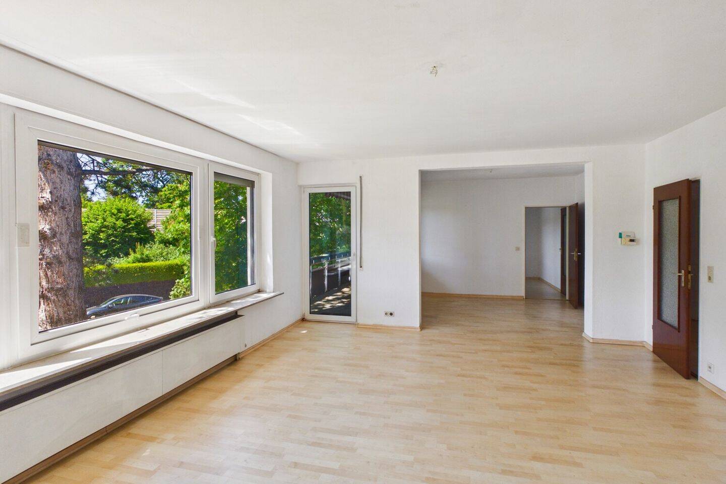 Hauscharakter nahe der Eilenriede: viereinhalb Zimmer, Garage, Balkon und ca. 91 m² Nutzfläche – 30519 Hannover – Vorschaubild 3