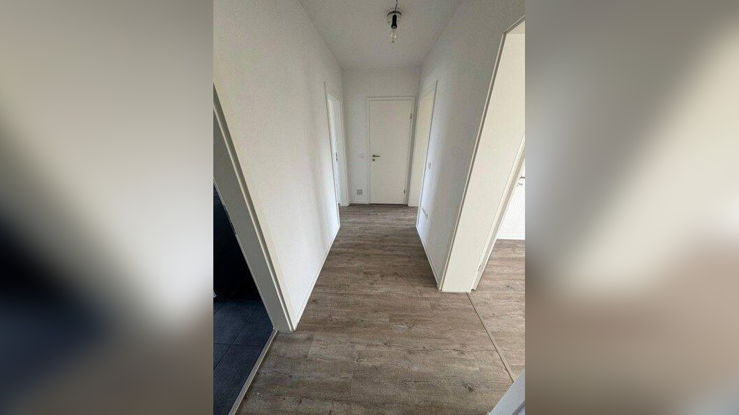 Moderne 3- Zimmerwohnung mit Einbauküche – Hannover – Vorschaubild 7