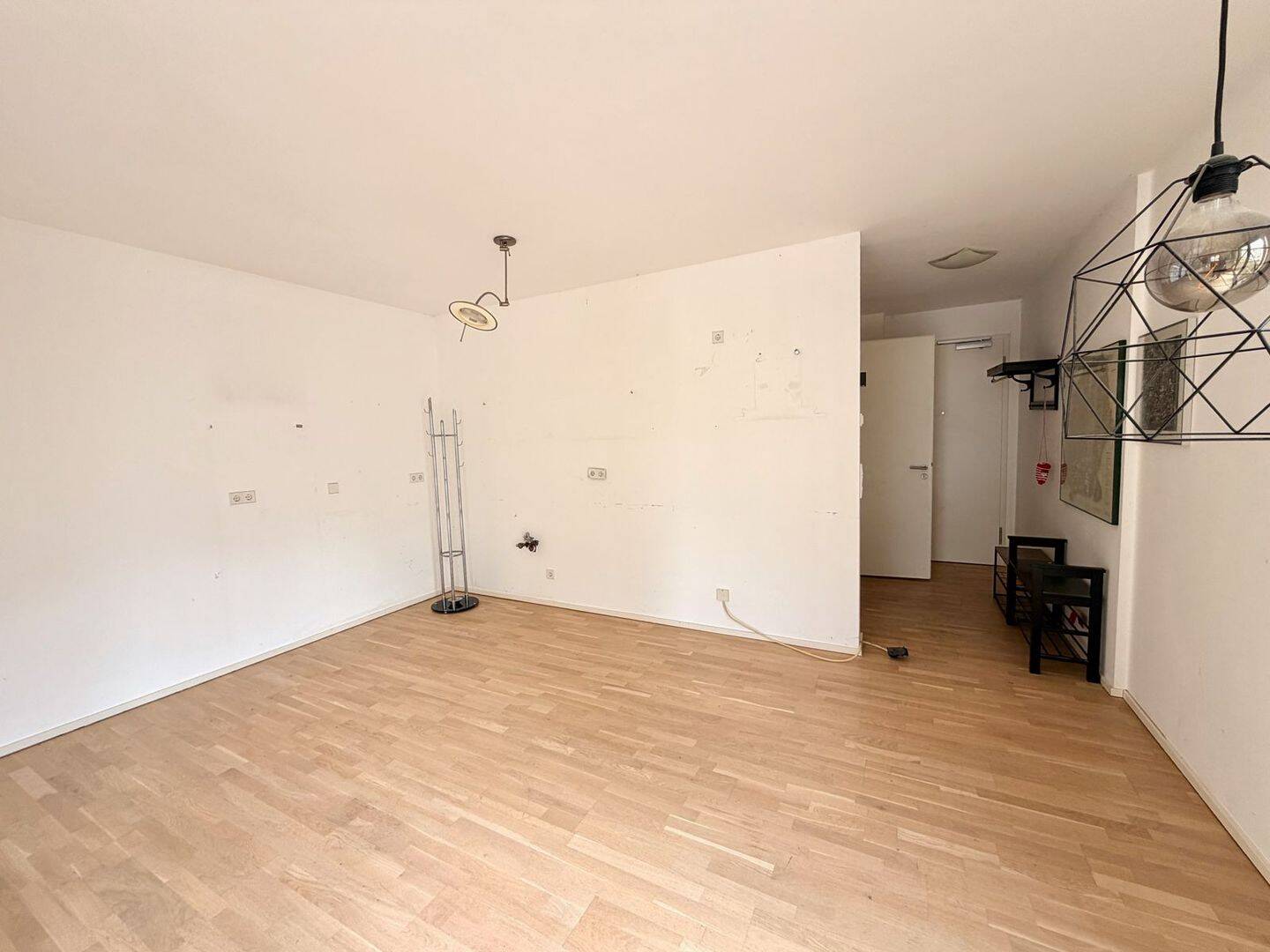 Moderne Neubauwohnung mit Aufzug, großer Loggia und Innenhoflage im Herzen von Köln – 50676 Köln – Vorschaubild 3