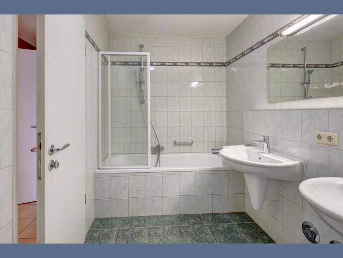 Möbliert: Helle 2-Zimmer Wohnung in sehr gefragter Wohnlage – München – Vorschaubild 4