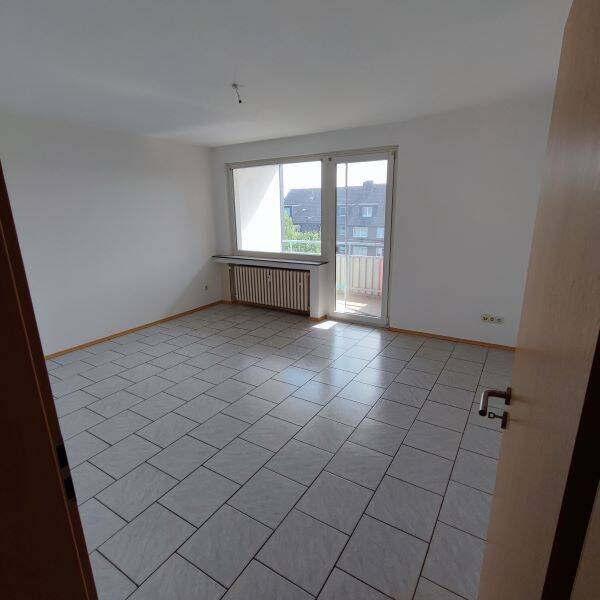 Schöne lichtdurchflutete Wohnung mit Balkon – 47178 Duisburg – Vorschaubild 3