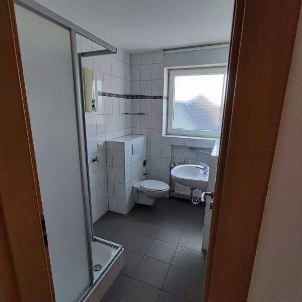 Schöne lichtdurchflutete Wohnung mit Balkon – 47178 Duisburg – Vorschaubild 4