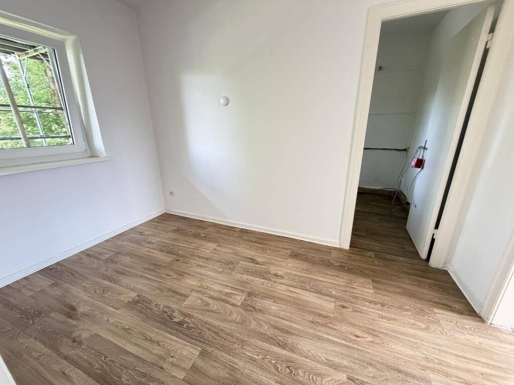 2,5 ZIMMER EIGENTUMSWOHNUNG – 22047 Hamburg – Vorschaubild 3